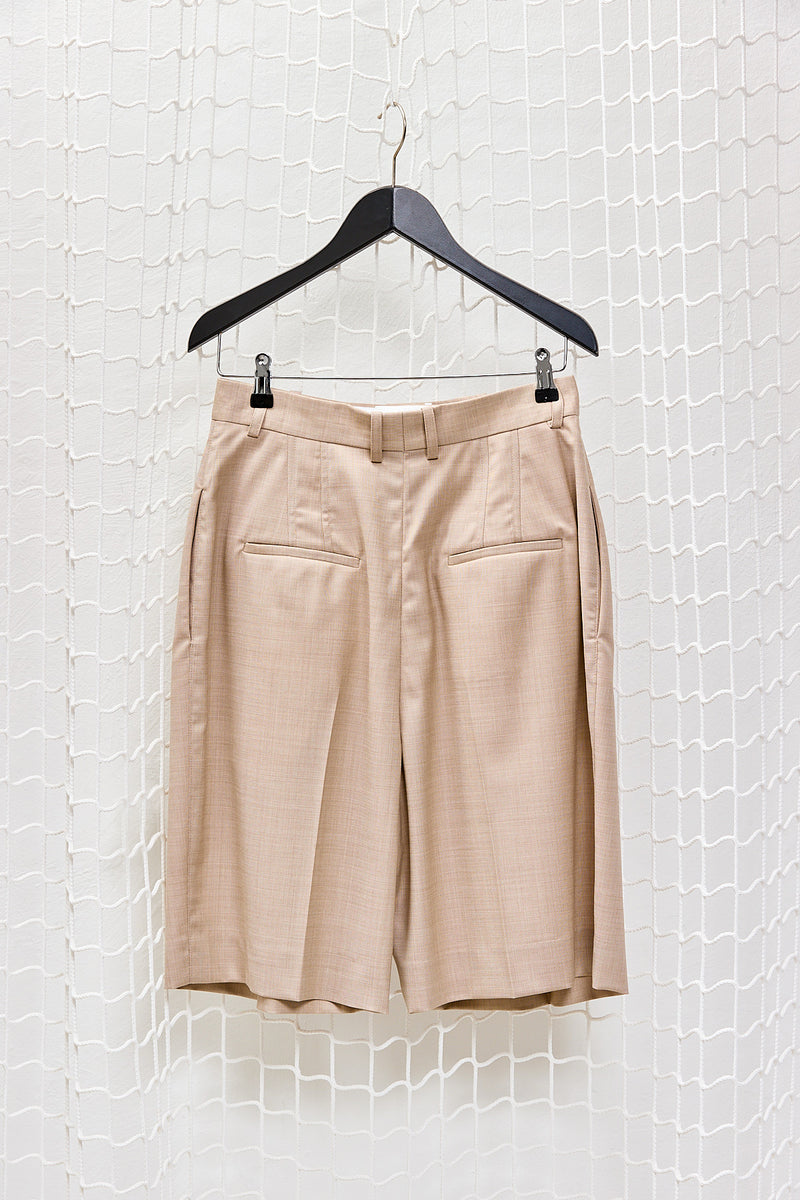 Pleated Beige Bermuda