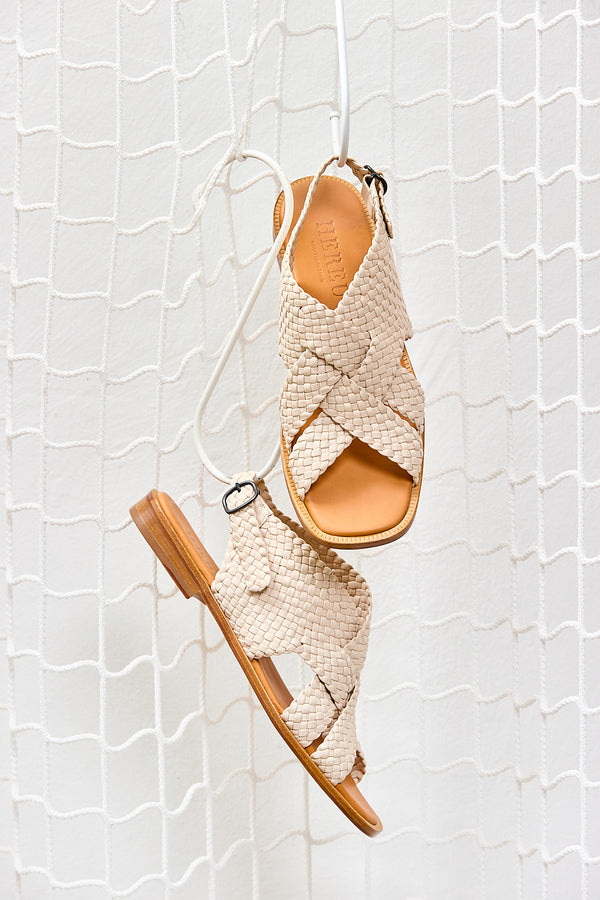 Crossover woven sandal